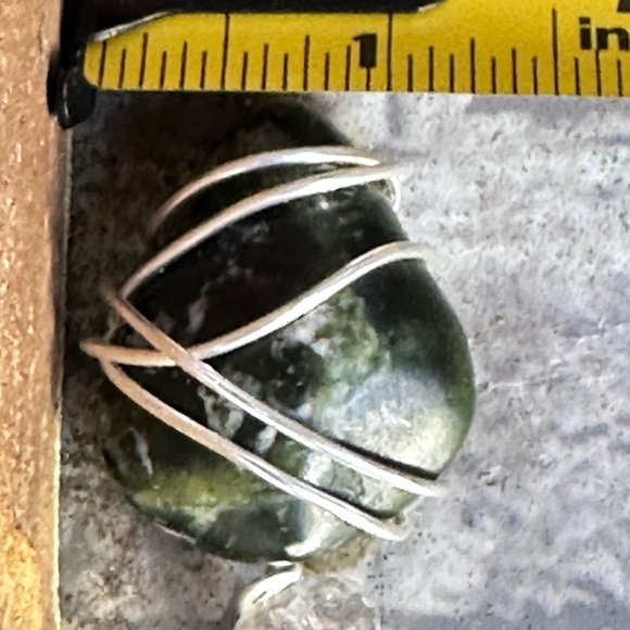 Pendant Necklace Serpentine, Healerite Gemstone Wire Wrapped 16-18’ Chain 5518 G - Picture 10 of 12